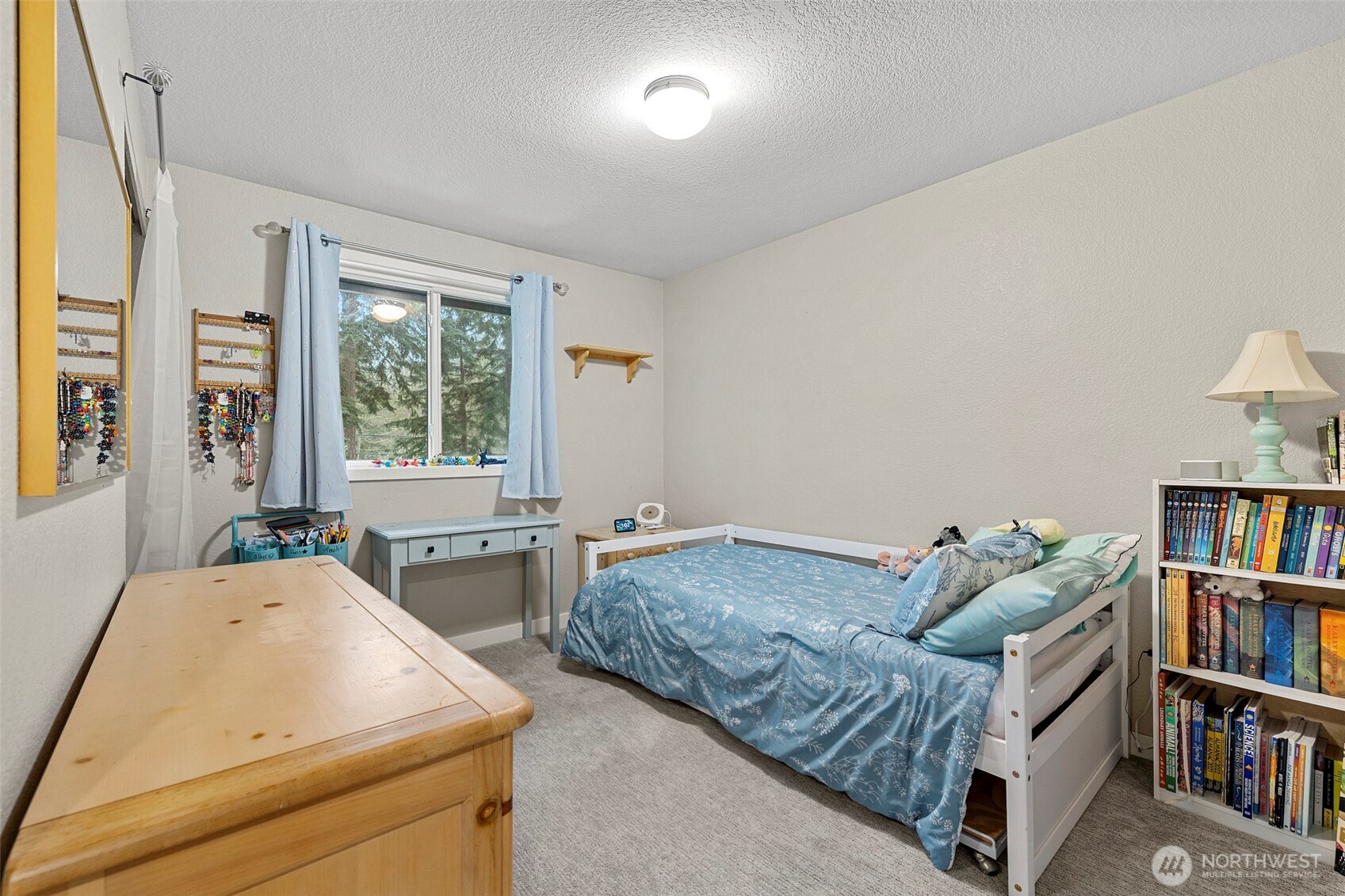 1991 Karen Road Oak Harbor, WA 98277 - Photo 26 of 40