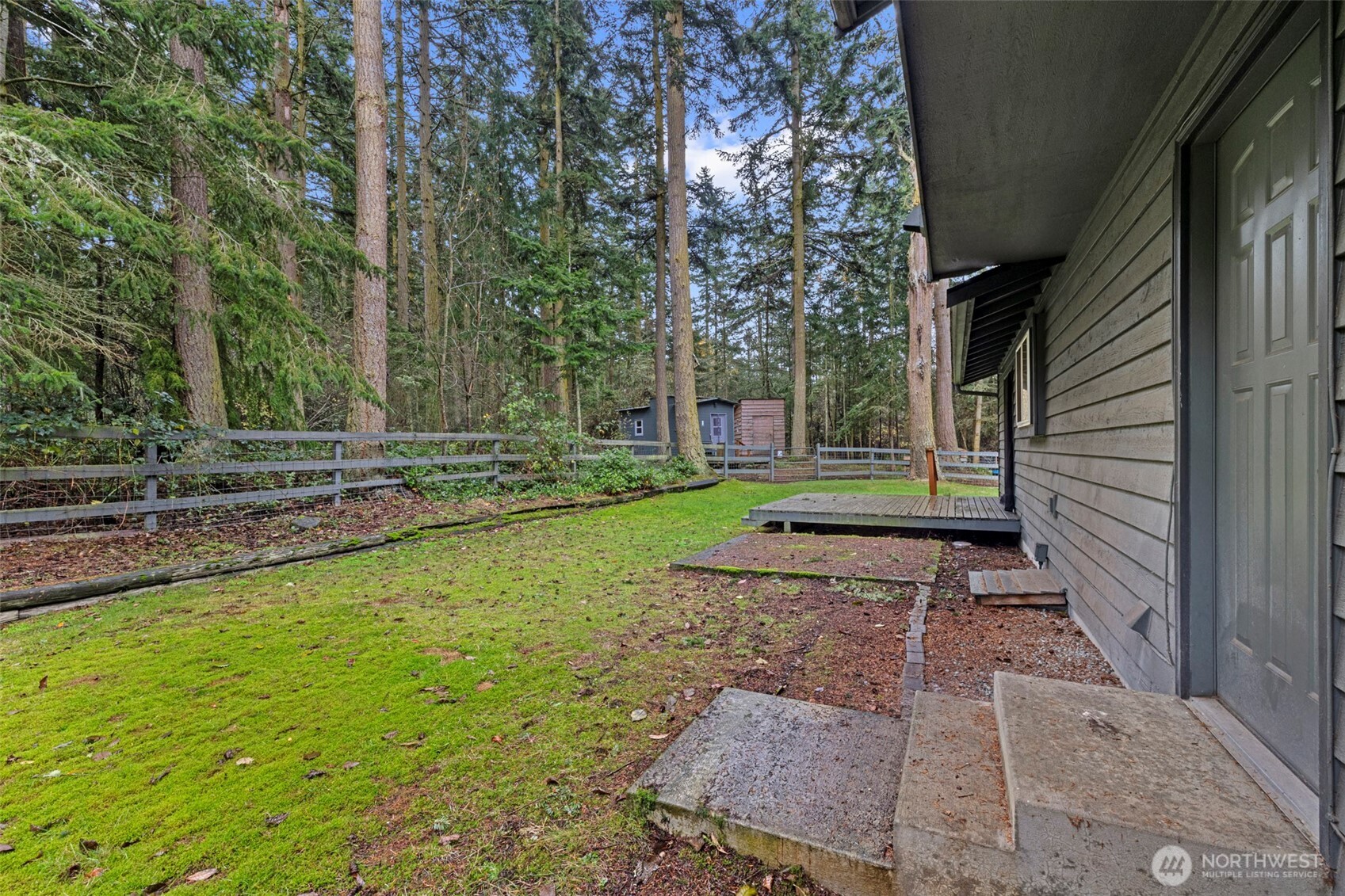 1991 Karen Road Oak Harbor, WA 98277 - Photo 35 of 40