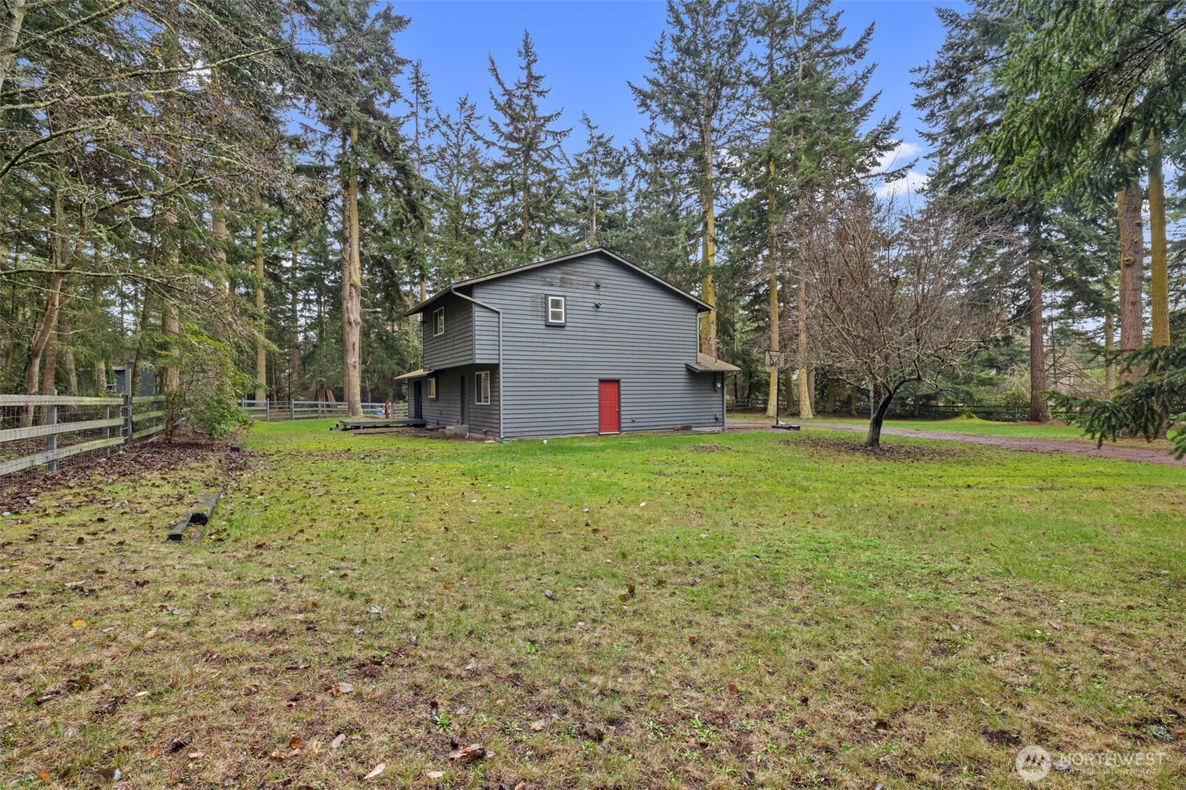 1991 Karen Road Oak Harbor, WA 98277 - Photo 36 of 40