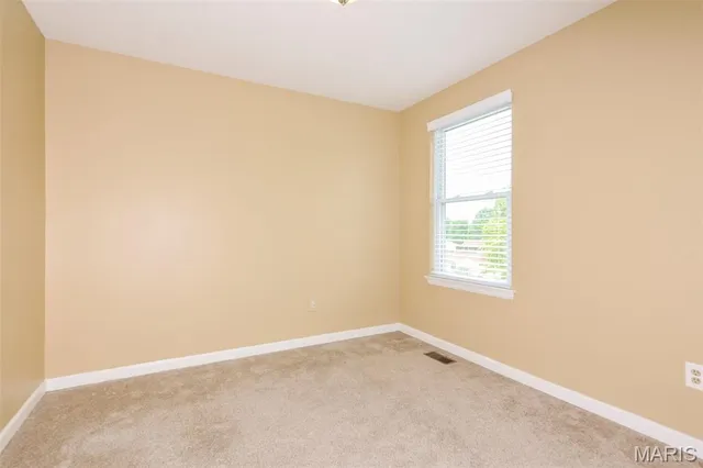 $2,050 | 7 Rustic Meadow Court, St. Peters, MO 63376