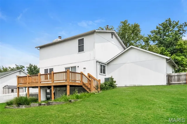 $2,050 | 7 Rustic Meadow Court, St. Peters, MO 63376