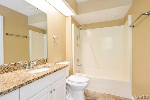 $2,050 | 7 Rustic Meadow Court, St. Peters, MO 63376