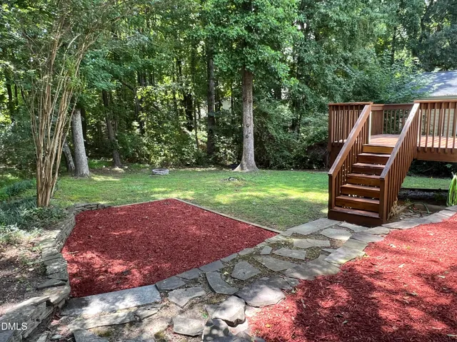 a view of room and garage