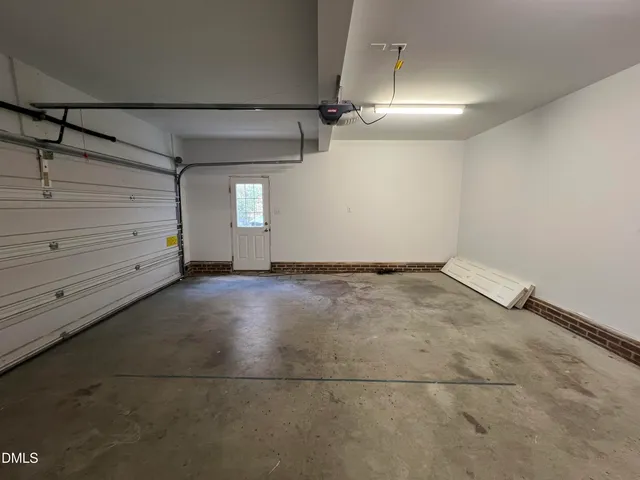 $2,595 | 1748 Town Home Drive, Apex, NC 27502