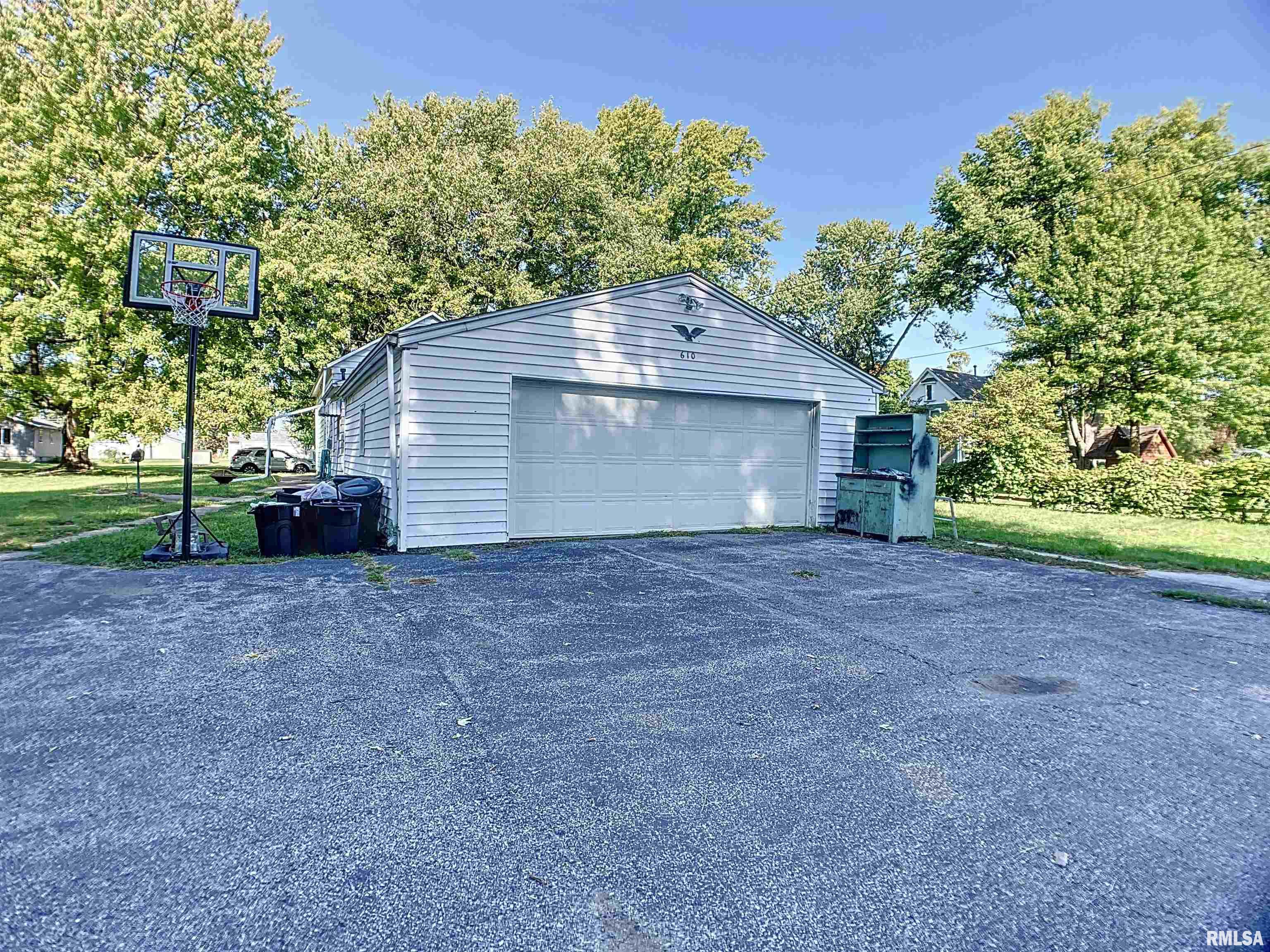 610 2nd Avenue Hampton, IL 61256 - Photo 23 of 28