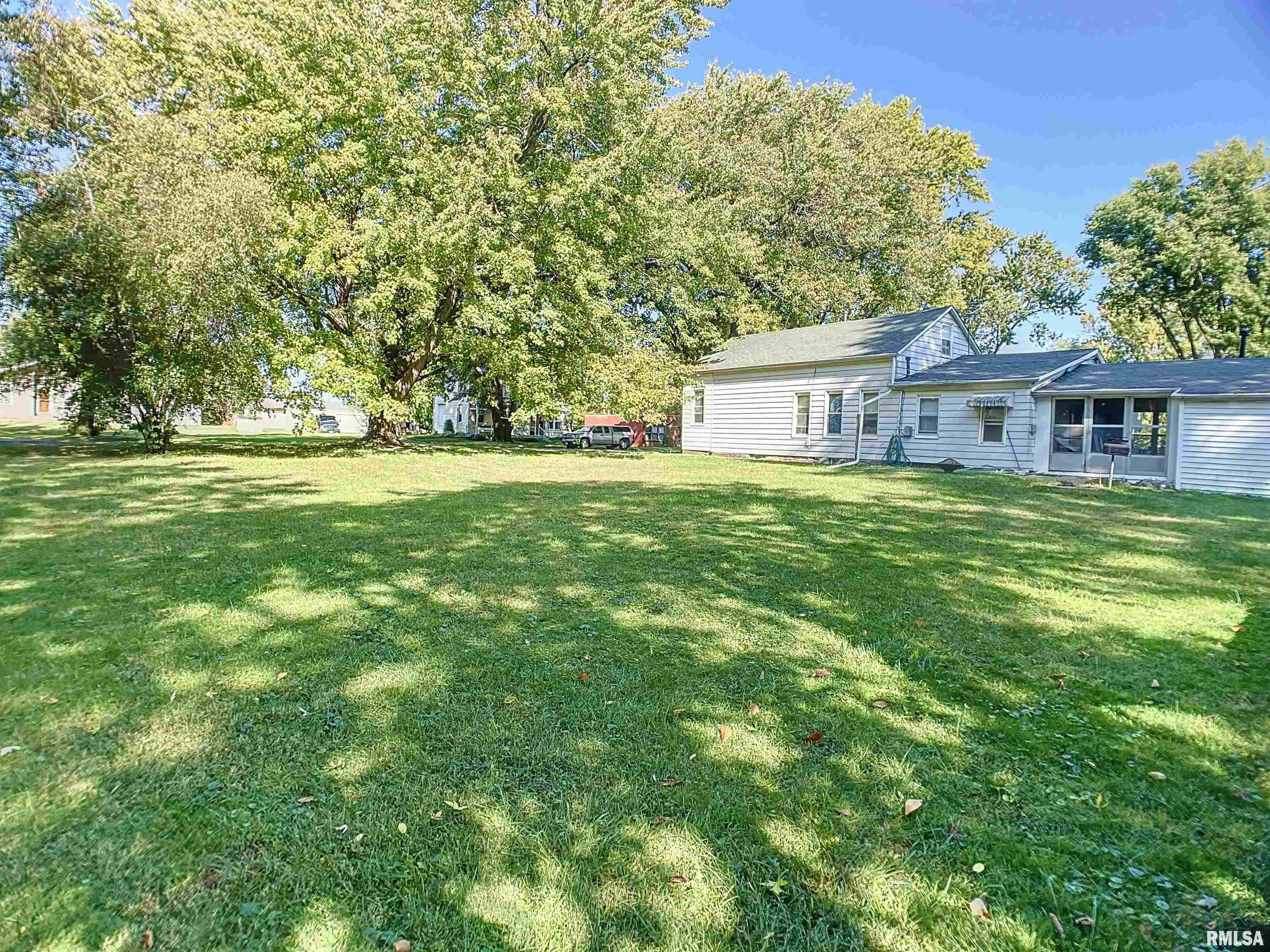 610 2nd Avenue Hampton, IL 61256 - Photo 27 of 28