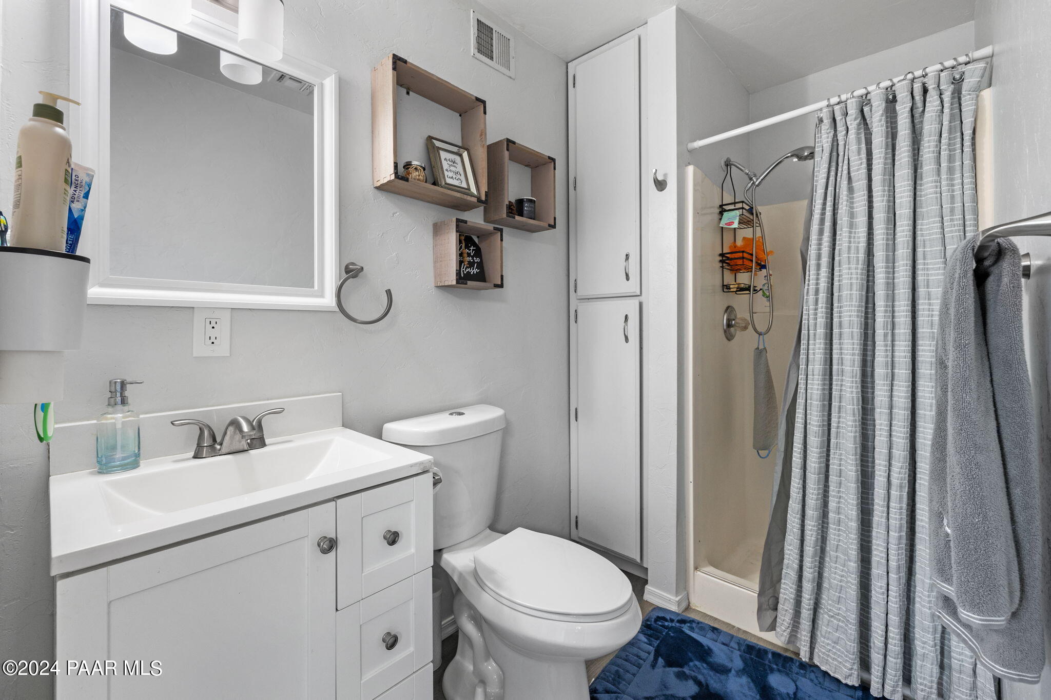 8060 East Barbara Road Prescott Valley, AZ 86314 - Photo 23 of 44 3/4 Bath