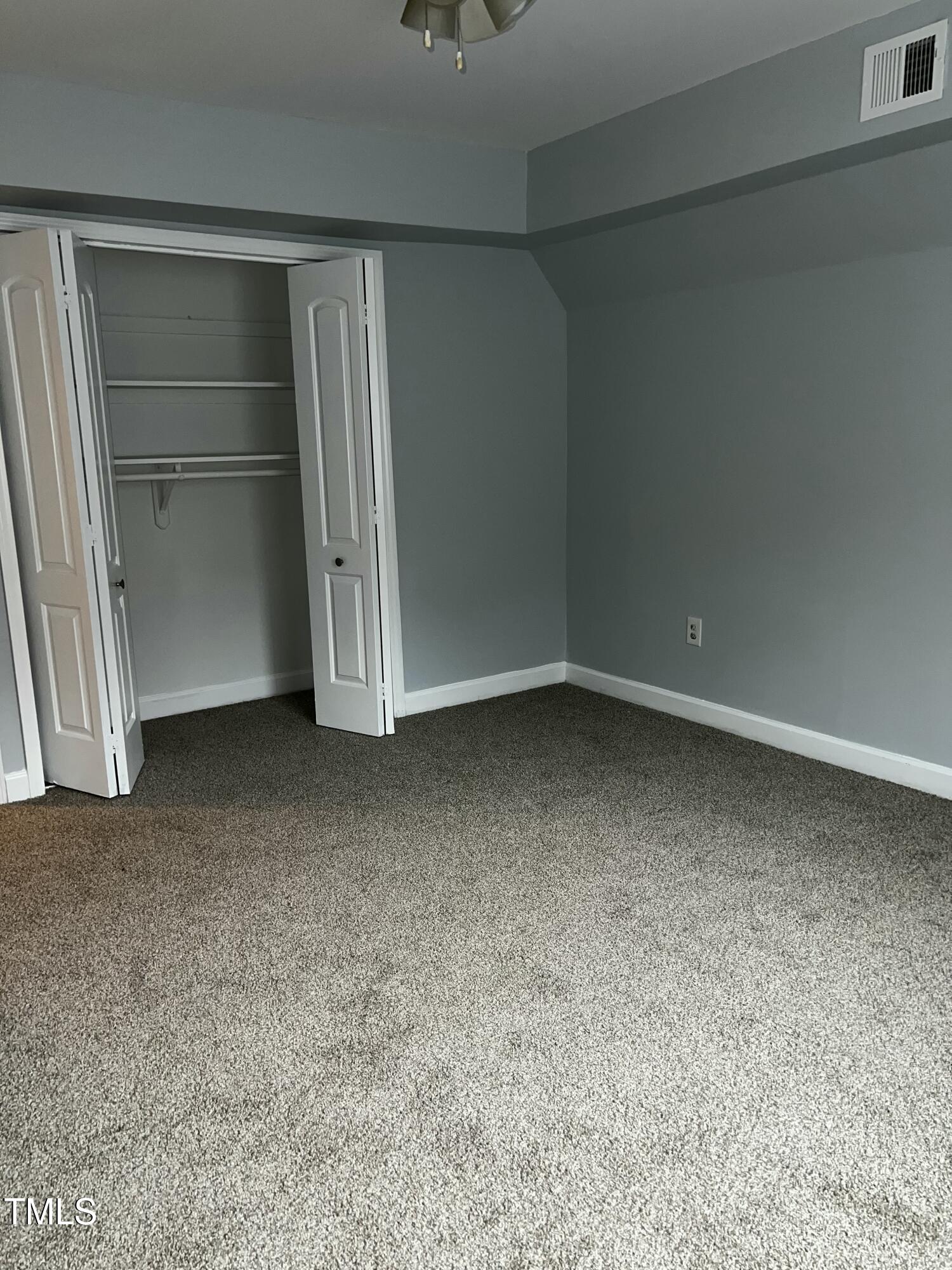 4519 Edwards Mill Road, Unit J Raleigh, NC 27612 - Photo 11 of 16 IMG_9438