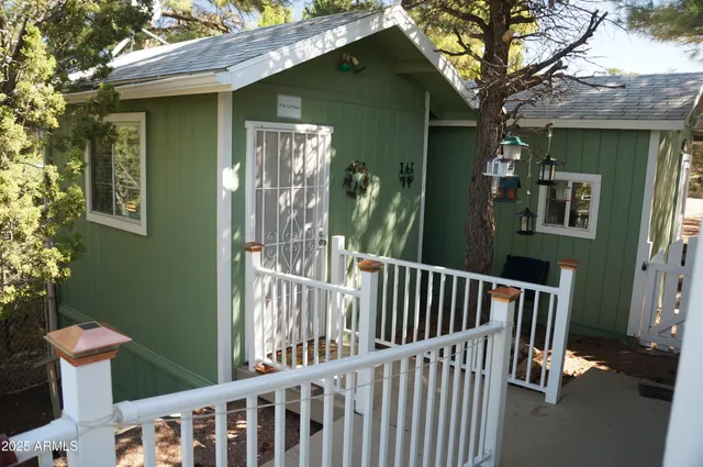 a view of a lot of trees in a field