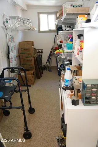 $299,000 | 1988 Bradley Lane, Overgaard, AZ 85933