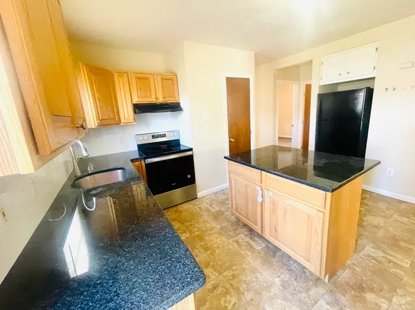 $2,250 | 42 June Street, Unit 2, Worcester, MA 01602