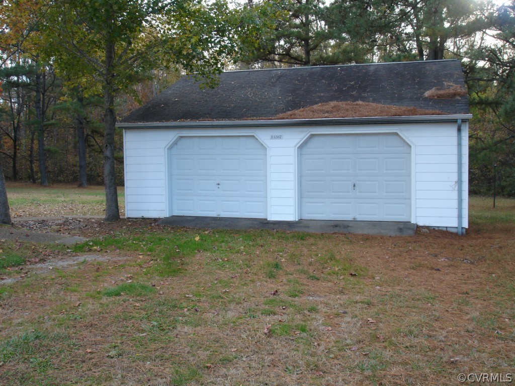 13267 Moody Road Hopewell, VA 23860 - Photo 4 of 24 Awesome two car garage with plenty of room for 2 c
