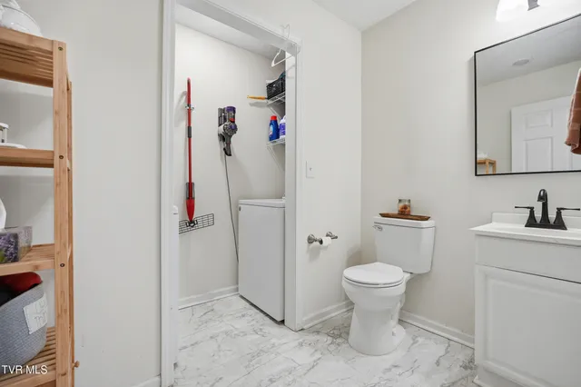 $185,000 | 41 Tulip Grove Circle, Unit 6, Bristol, TN 37620