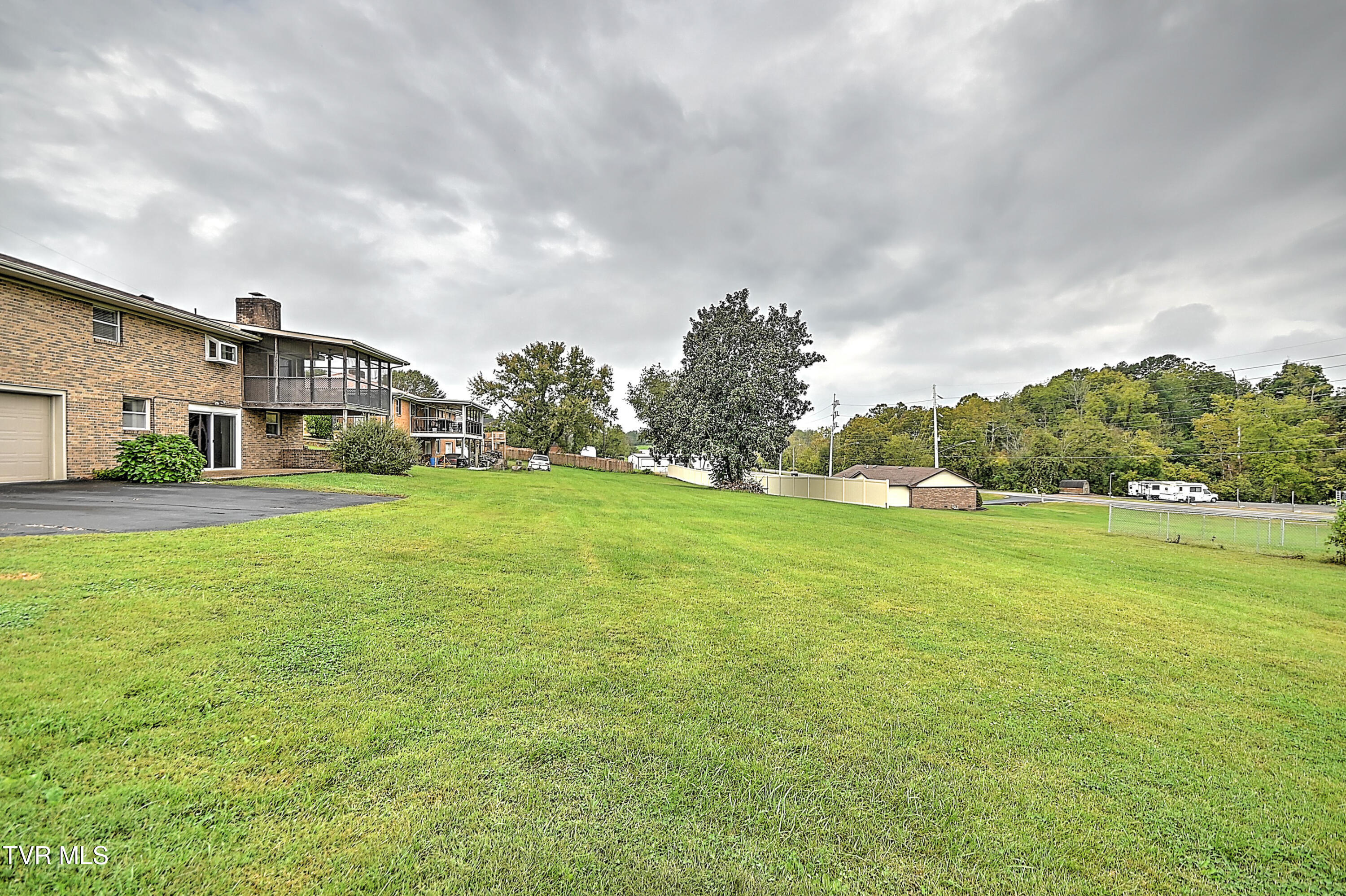 272 Beaver Road Bluff City, TN 37618 - Photo 56 of 60 272 Beaver Rd DK-53