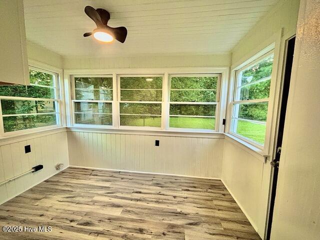 1204 Morningside Drive Kinston, NC 28501 - Photo 22 of 29 sunroom 1 Medium