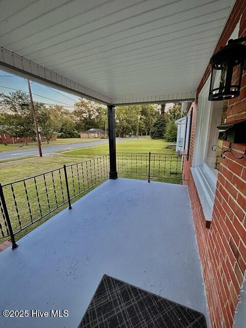 1204 Morningside Drive Kinston, NC 28501 - Photo 4 of 29 porch 1 Medium