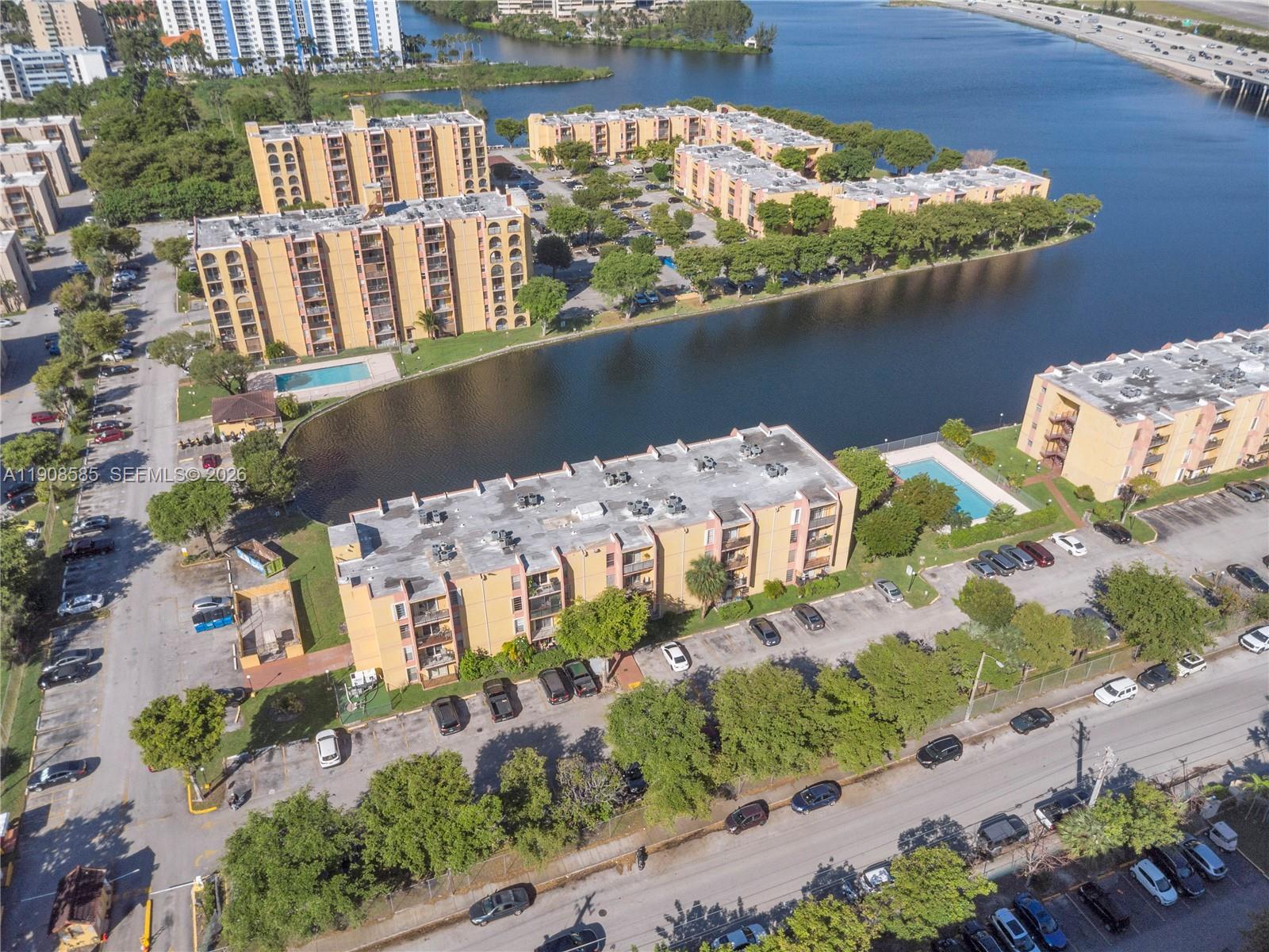 4709 Northwest 7th Street, Unit 2049 Miami, FL 33126 - Photo 6 of 51