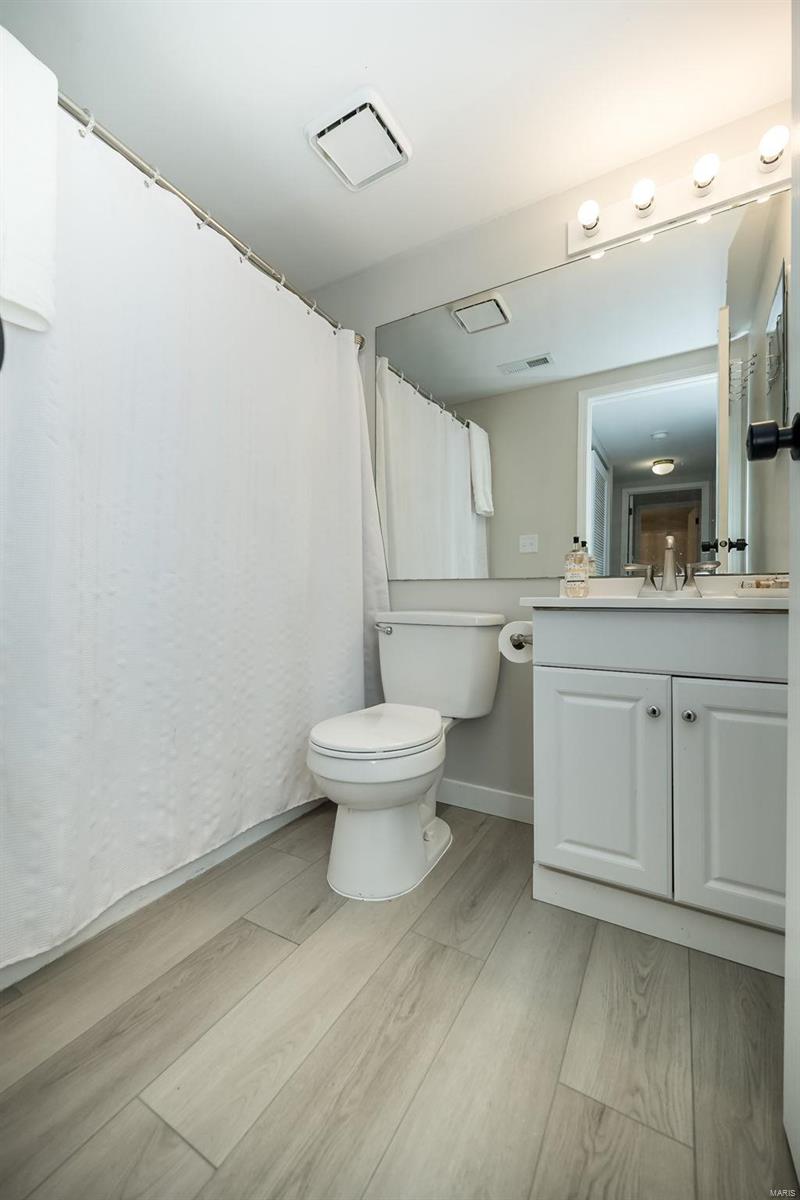 757 Ridgeside Drive, Unit A Ballwin, MO 63021 - Photo 13 of 23