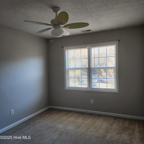 $264,900 | 302 Rack Lane, Hubert, NC 28539