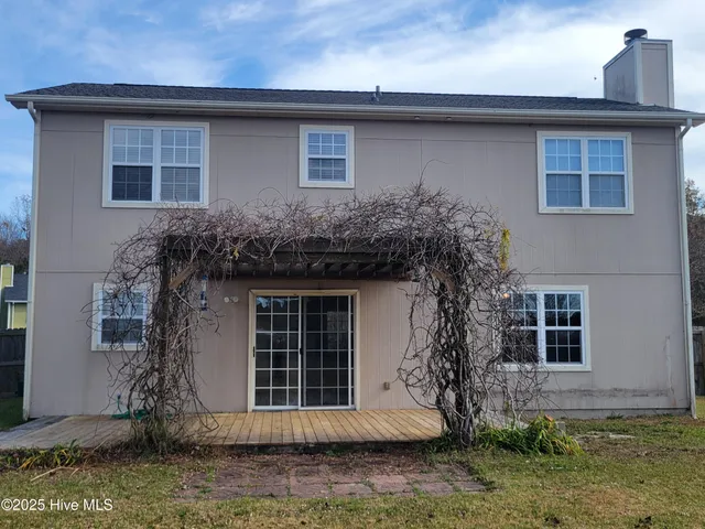 $264,900 | 302 Rack Lane, Hubert, NC 28539