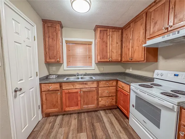 $950 | 2008 Monito Way, Unit C, Bryan, TX 77807