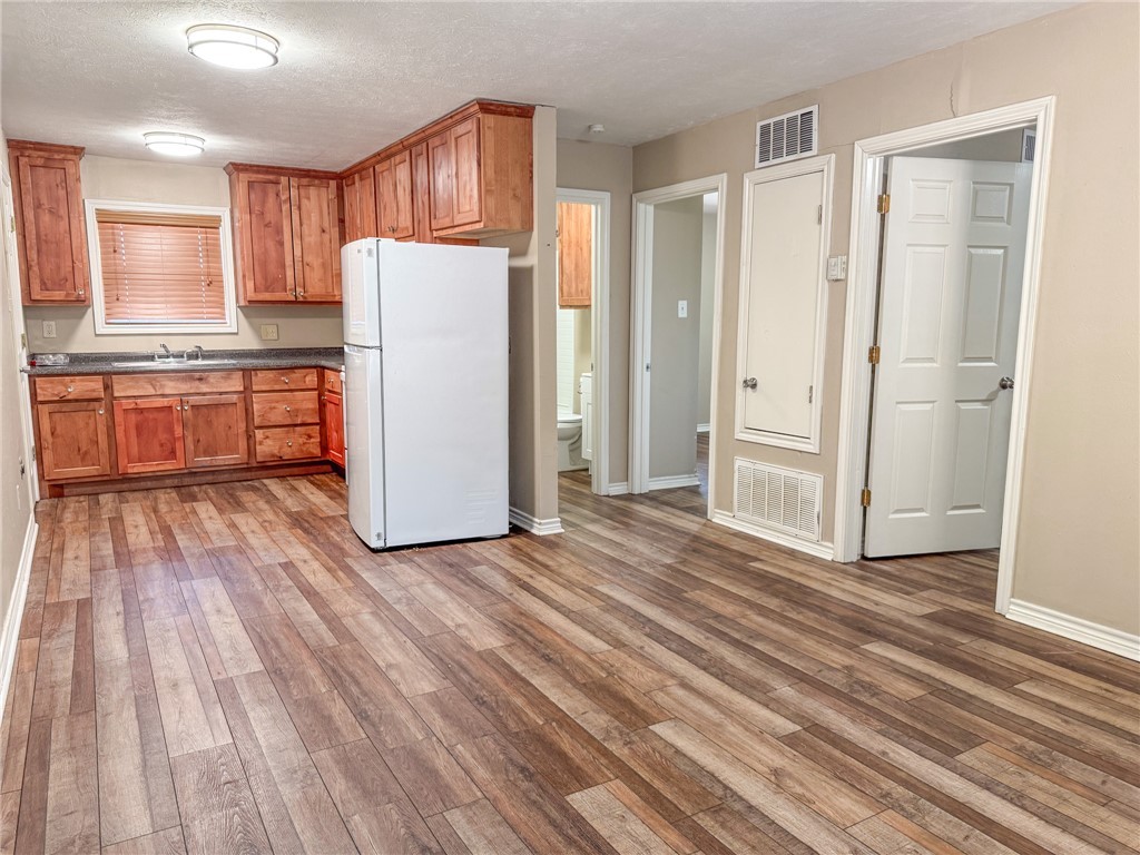 2008 Monito Way, Unit C Bryan, TX 77807 - Photo 3 of 9