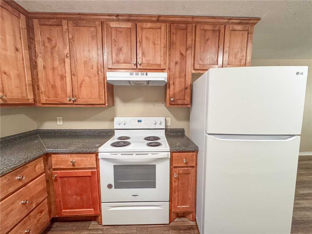 2008 Monito Way, Unit C Bryan, TX 77807 - Photo 5 of 9