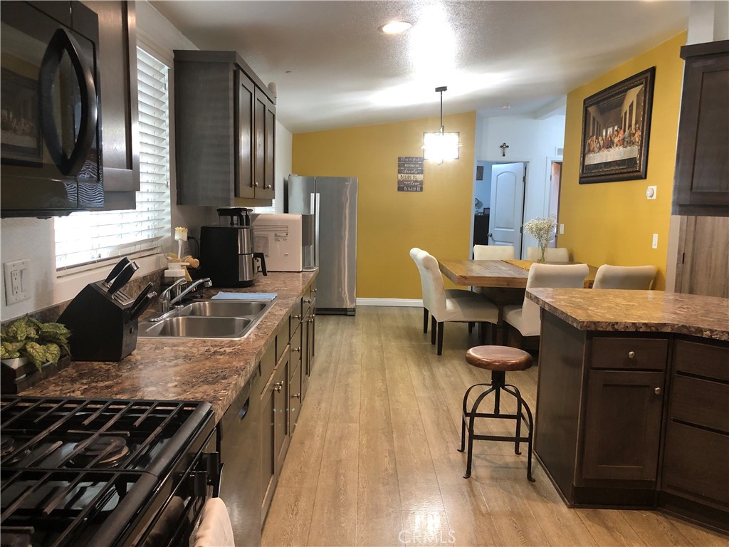 4901 Green River Road, Unit 292 Corona, CA 92878 - Photo 4 of 51