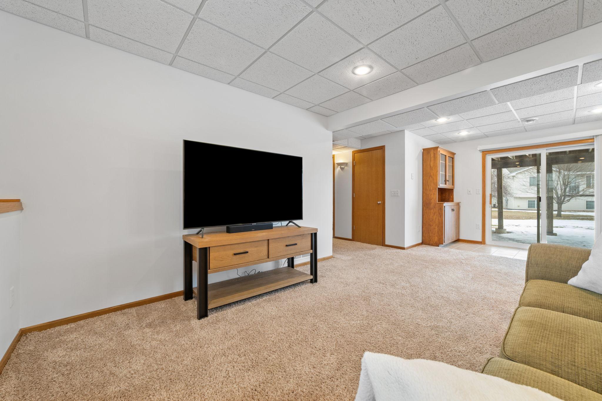 1434 Sparrow Road Waconia, MN 55387 - Photo 15 of 24 Gallery Image 15
