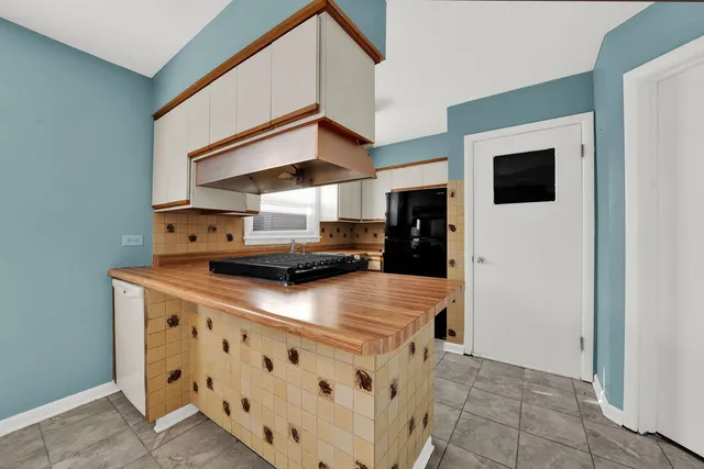 $349,900 | 5630 South Melvina Avenue, Chicago, IL 60638