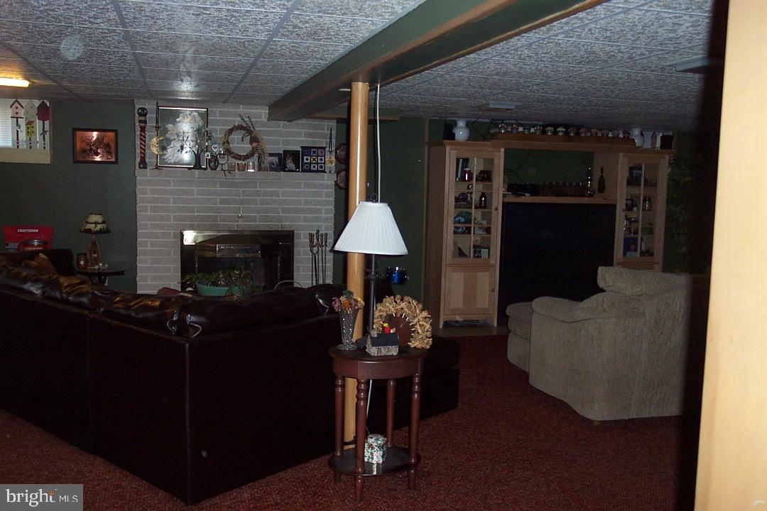 418 Ridgeview Avenue Elizabethtown, PA 17022 - Photo 9 of 10 Gallery Image 9
