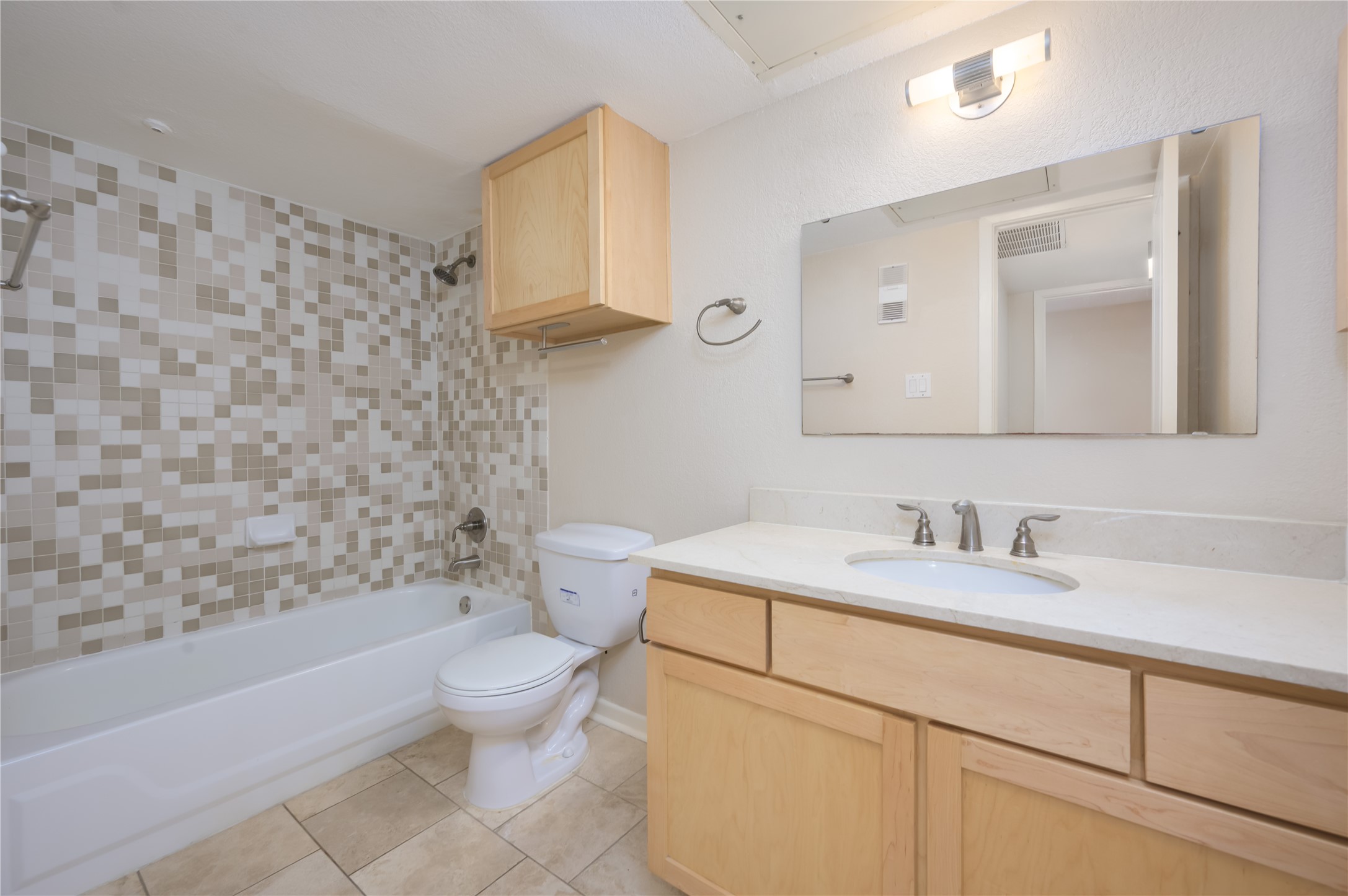 3204 Menchaca Road, Unit 105 Austin, TX 78704 - Photo 12 of 16