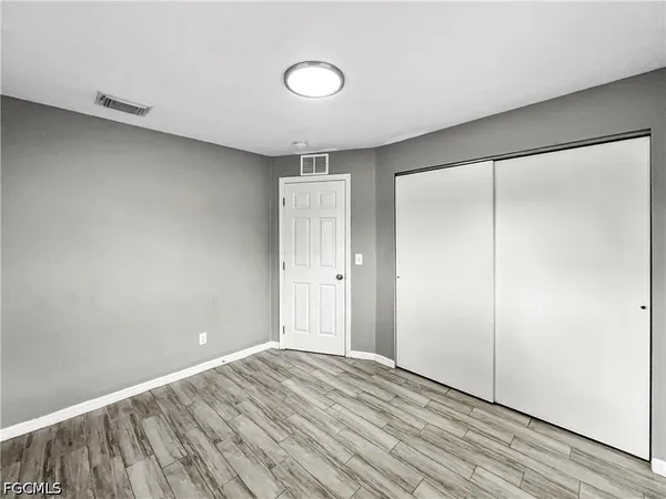 $1,149 | 121 Gordon Avenue South, Lehigh Acres, FL 33973