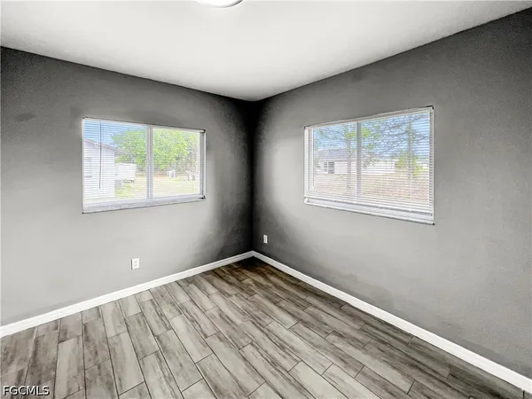 $1,149 | 121 Gordon Avenue South, Lehigh Acres, FL 33973