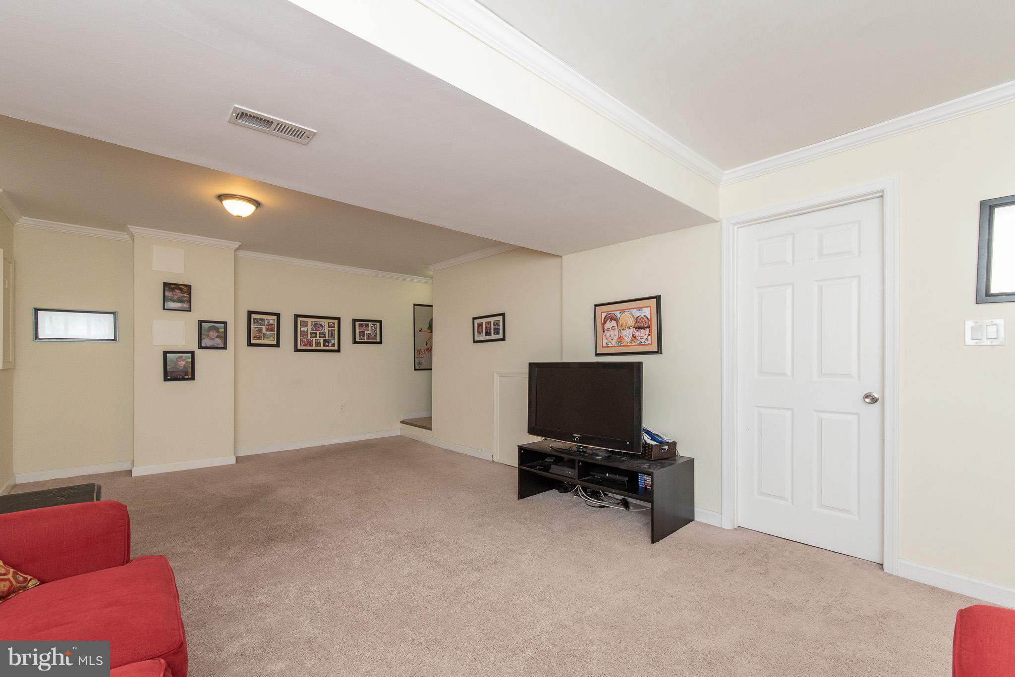 583 Henderson Road Bel Air, MD 21014 - Photo 35 of 42 a view of work space with furniture and window