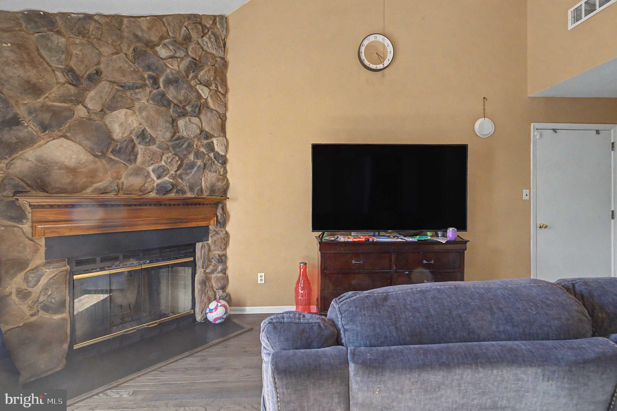 15 Winfield Road Sicklerville, NJ 08081 - Photo 6 of 17