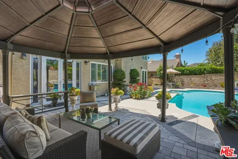 $1,895,000 | 29061 Saddlebrook Drive, Agoura Hills, CA 91301