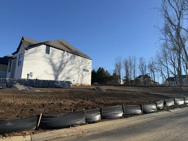 $2,159,990 | 5721 Nola Drive, Arrington, TN 37014