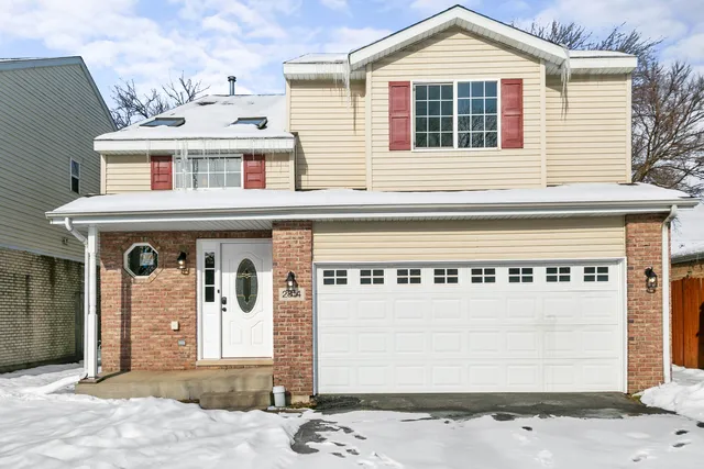$324,700 | 2814 140th Place, Blue Island, IL 60406