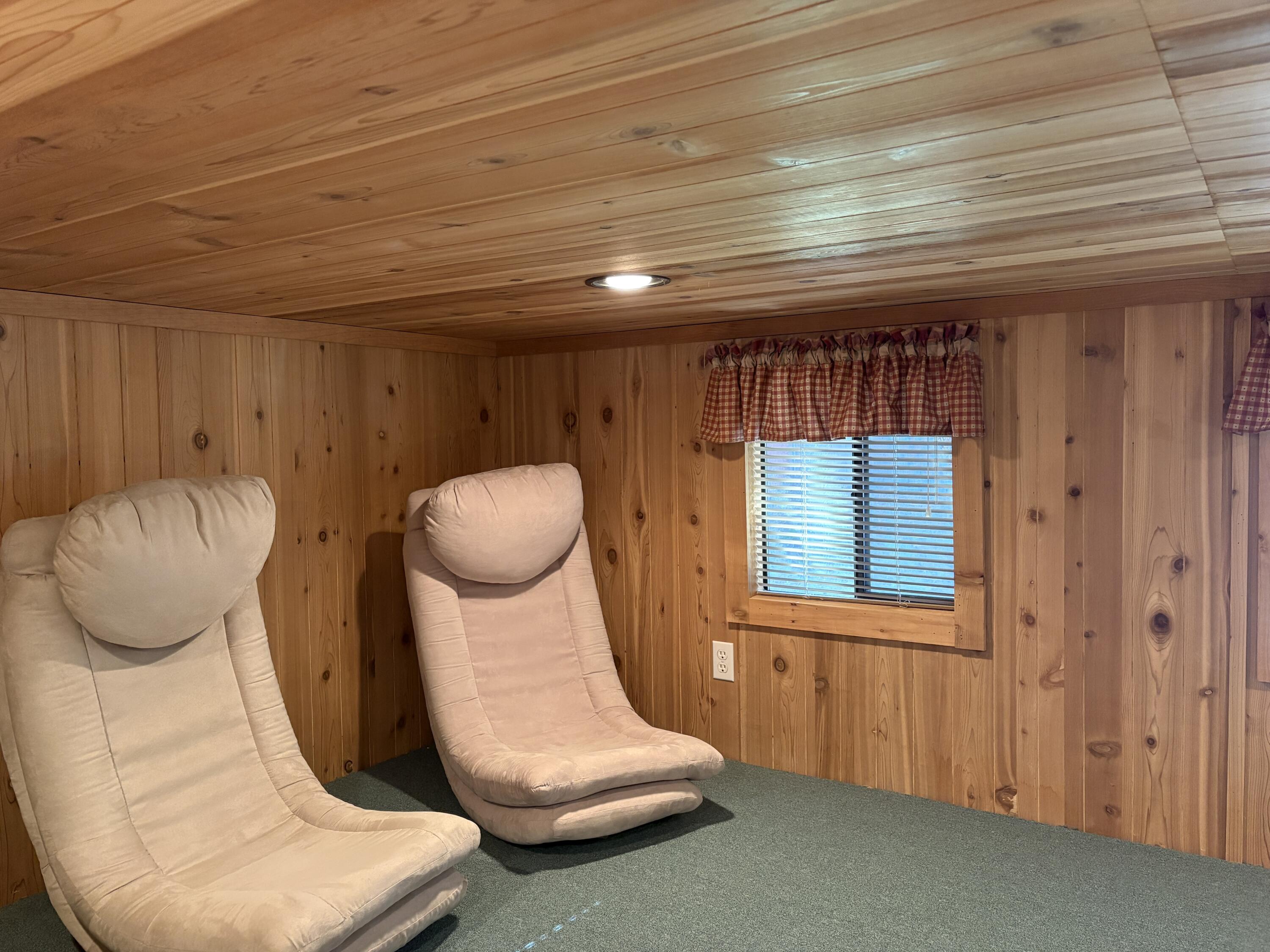 52901 Pine Cove Road, Unit 42 Idyllwild, CA 92549 - Photo 24 of 28 Loft