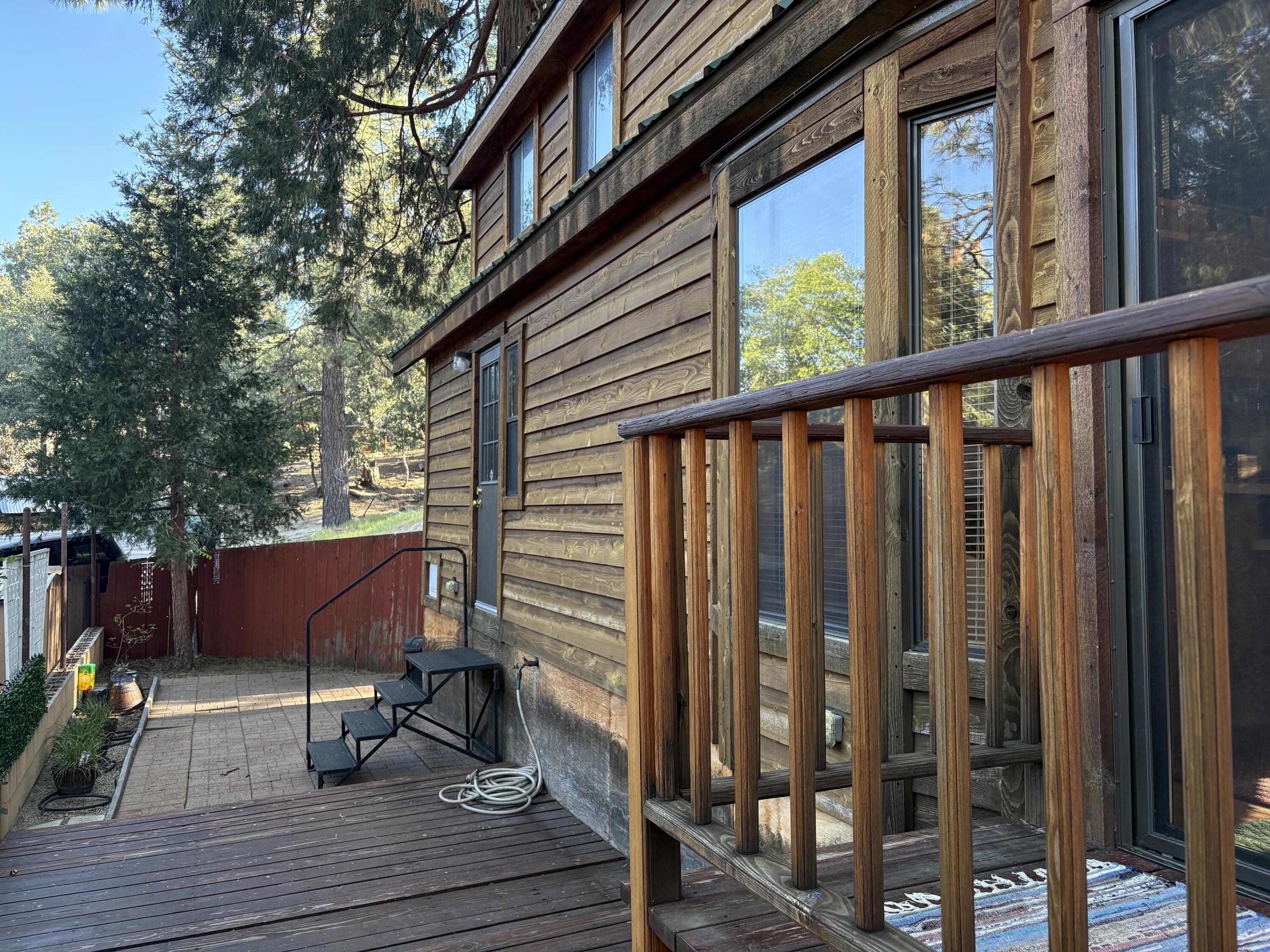 52901 Pine Cove Road, Unit 42 Idyllwild, CA 92549 - Photo 26 of 28 Side Yard