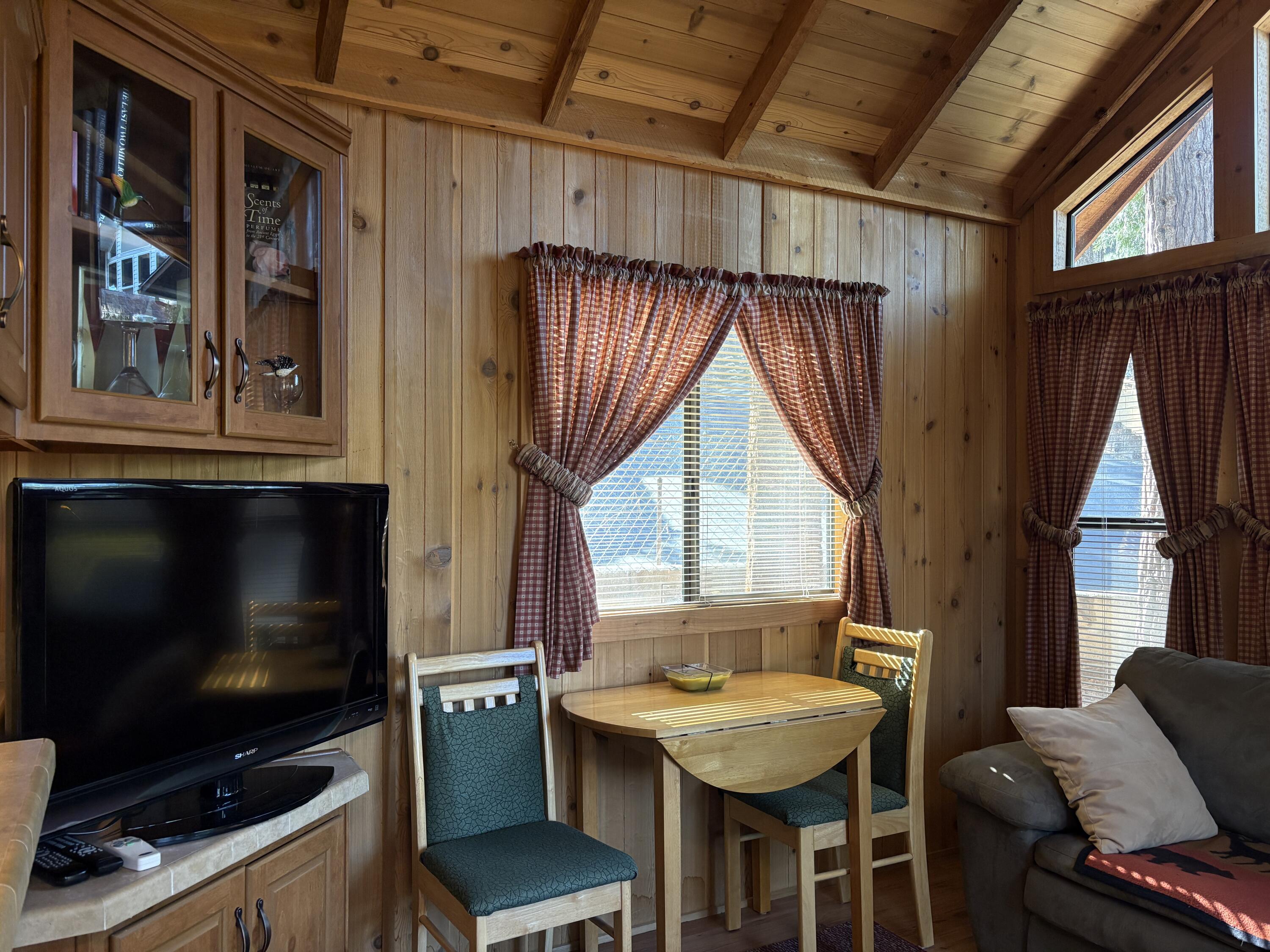 52901 Pine Cove Road, Unit 42 Idyllwild, CA 92549 - Photo 5 of 28 Living Room