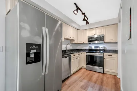 $249,999 | 738 McPherson Drive, Nashville, TN 37221