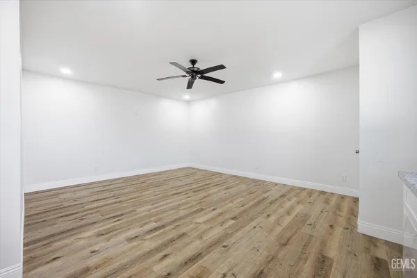 $385,000 | Undisclosed Address, Shafter, CA 93263