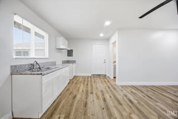 $385,000 | Undisclosed Address, Shafter, CA 93263