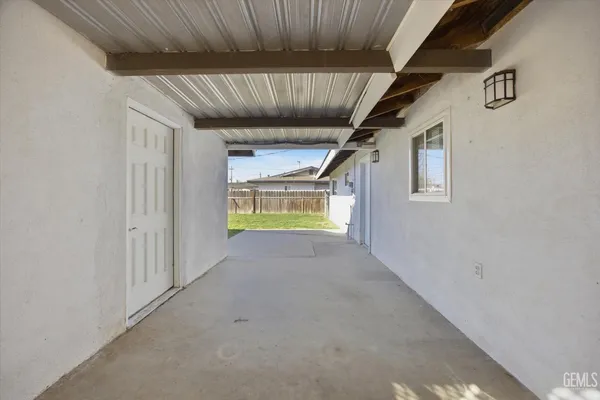 $385,000 | Undisclosed Address, Shafter, CA 93263
