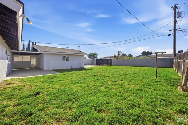 $385,000 | Undisclosed Address, Shafter, CA 93263