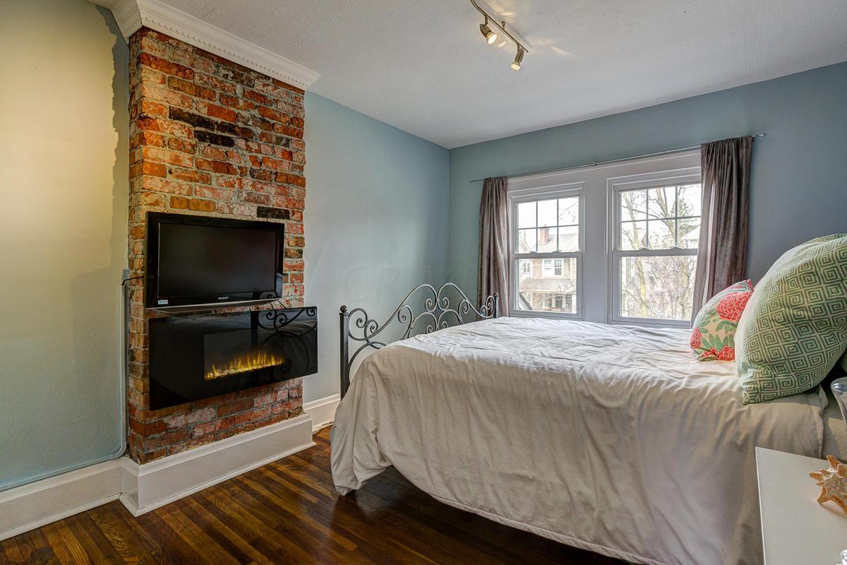 317 Crestview Road Columbus, OH 43202 - Photo 25 of 42