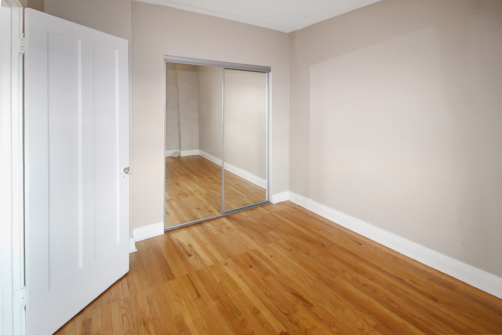 125 North Addison Avenue, Unit 3 Elmhurst, IL 60126 - Photo 12 of 16 a view of small space
