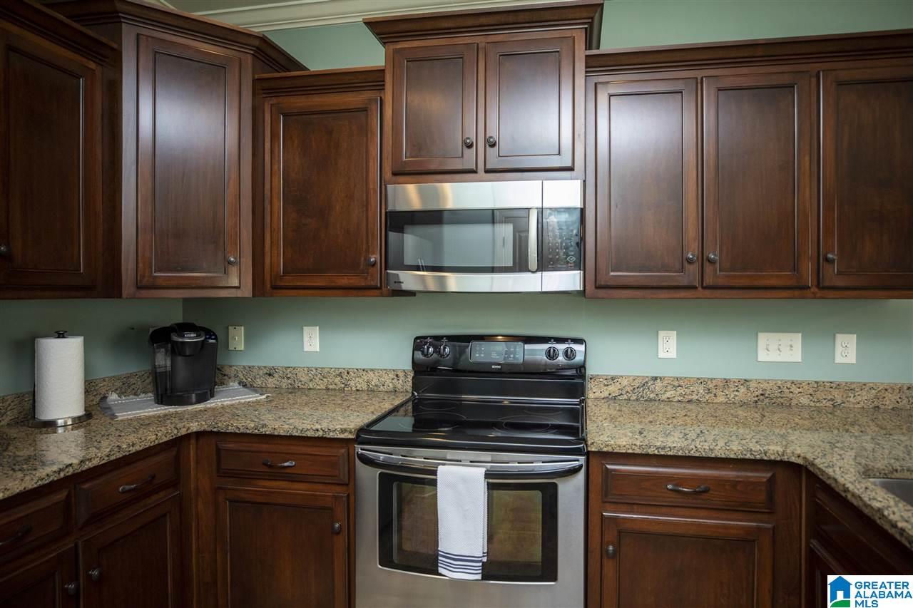 112 Sitton Circle Sterrett, AL 35147 - Photo 10 of 28